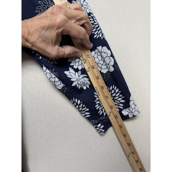 Susan Graver Women’s Plus Sz 2X Cotton Shirt Button Down Floral Print Navy White - Picture 12 of 16